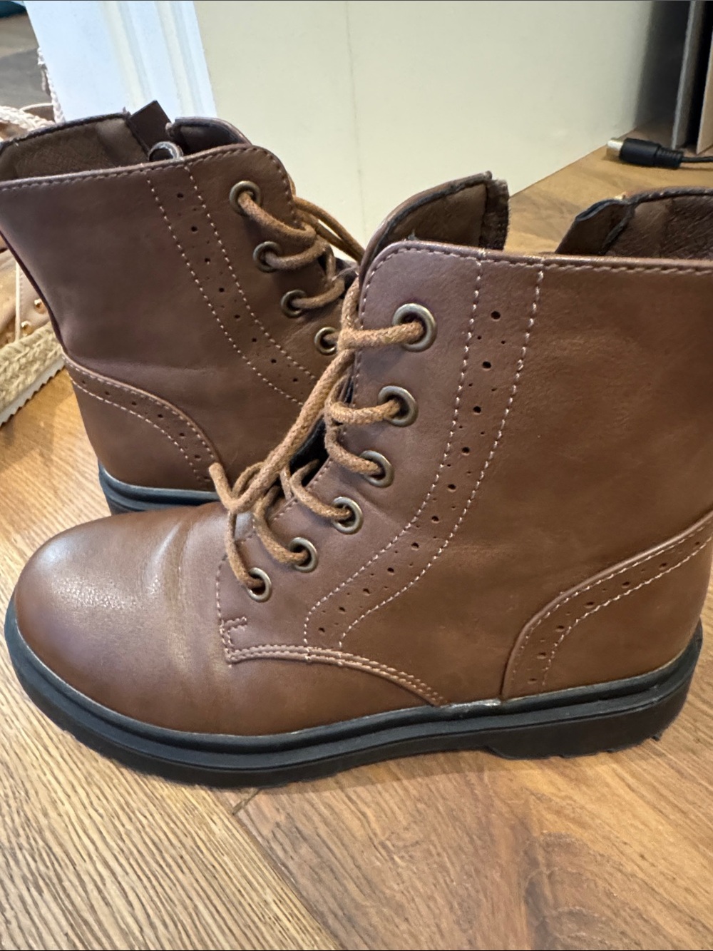 Kids Classic Brown Lace-Up Ankle Boots